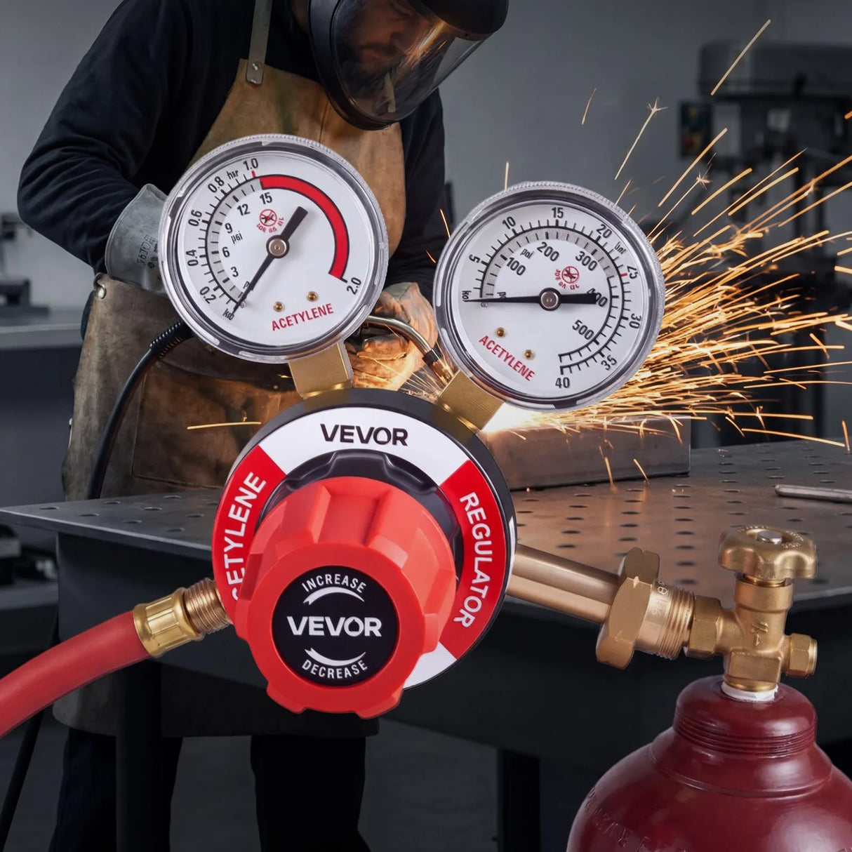 VEVOR Acetylene Regulator, 0–500 PSI Gas Pressure Regulator with Dual Gauges, CGA-510 Inlet & 9/16"-18 LH Outlet for Welding & Cutting