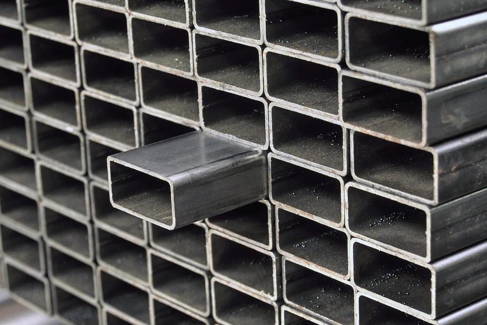 1-1/2x4 Steel Tubing: 11ga Specs, Lengths & Buying Guide